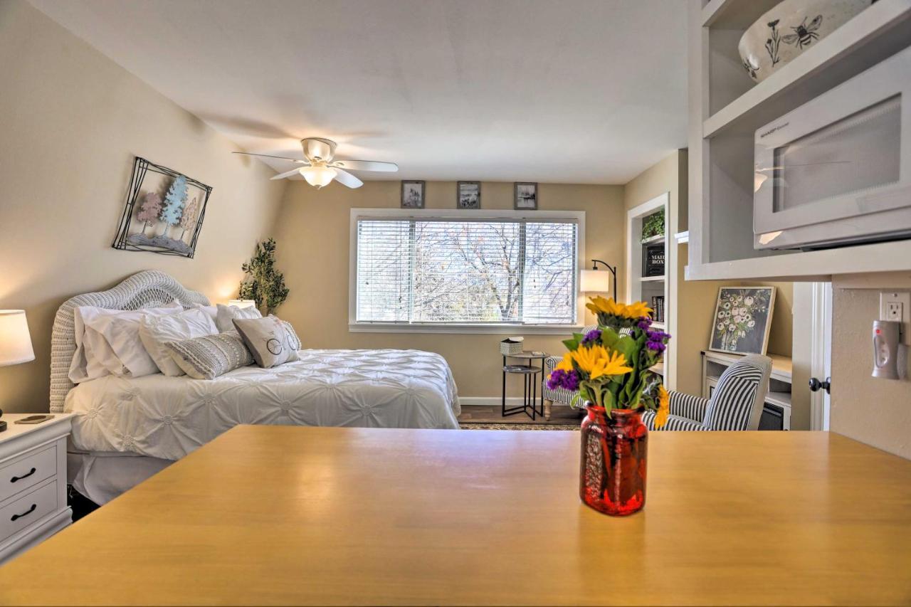 Lake Arrowhead Studio With Private Hot Tub! Buitenkant foto